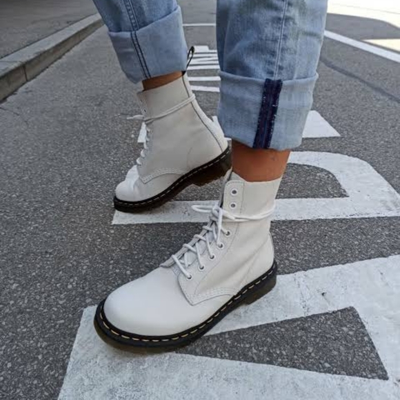 Dr. Martens Shoes - DR. MARTENS 1460 Pascal Lace-up Boots in Optical White NEW *Size Wms 8*